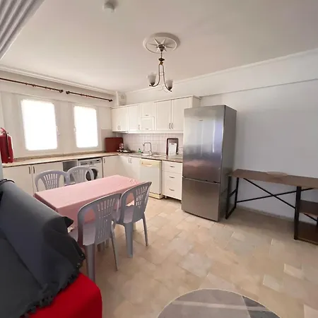 Merkezde Guenluek Apartment *